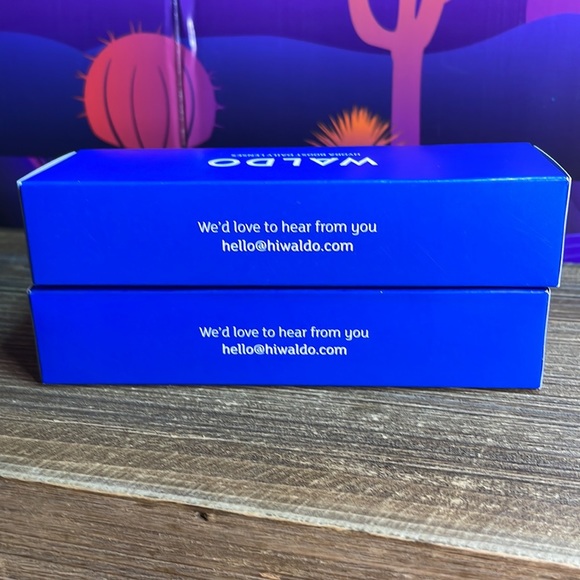 Waldo Hydra Boost Daily Lenses P-5. 75D B.C 8.5 DIA 14.2 exp date 02/2028. 60 L - Picture 4 of 11